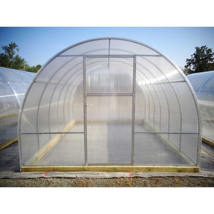 Теплицы в наличии