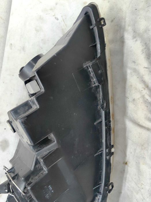 Фар Тойота Корола  Toyota Corolla 2001-2007