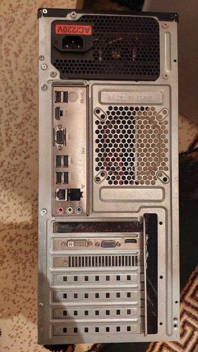 Системный блок с начинкой, рабочий