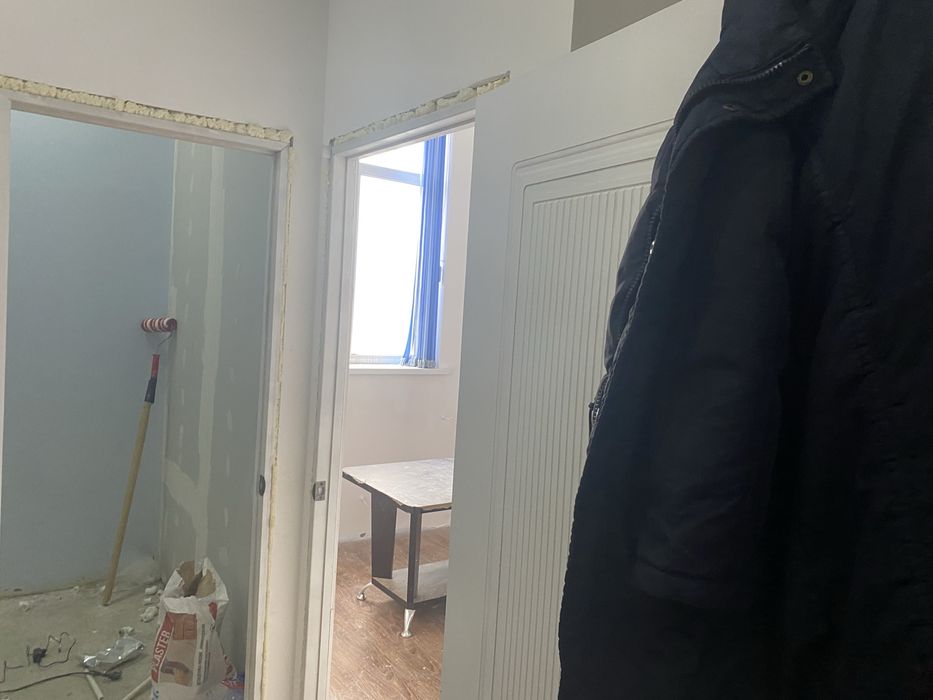 3 xonali kvartira raysentir bozor yonida Narxi kelishamiz