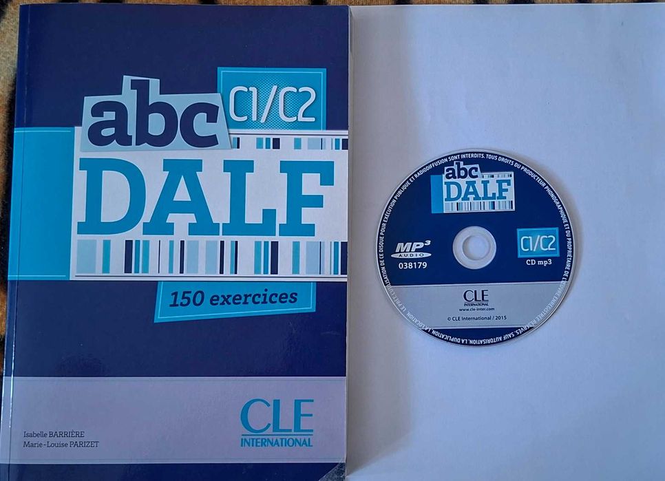 Учебник по DELF за възрастни ниво С1/С2 по френски език.