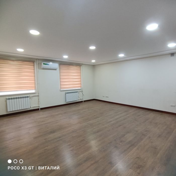 Сдам-Нежилой(Помещения.Офисы.Кабинеты)Шота Руставели.Братские.140кв/м2