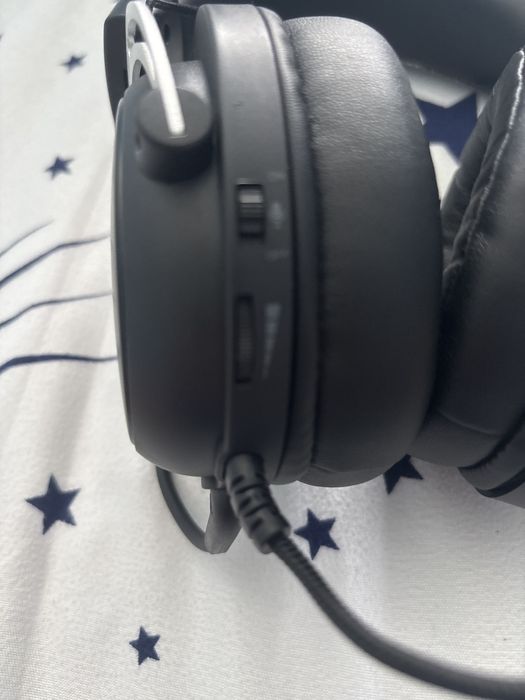 Căști de gaming cu fir