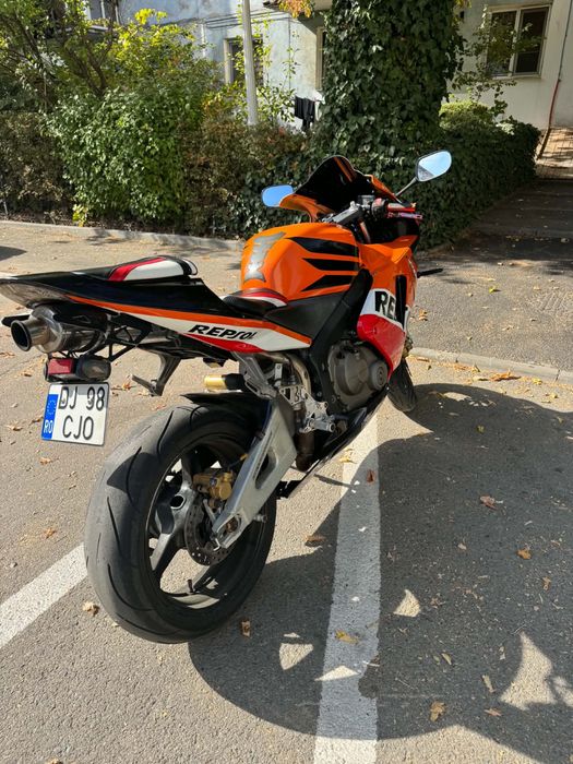 Honda cbr 600rr moto