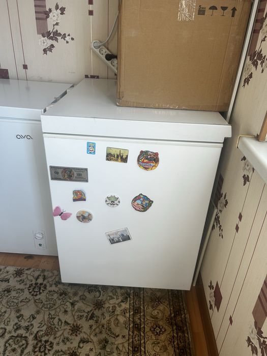 Продам морозильник