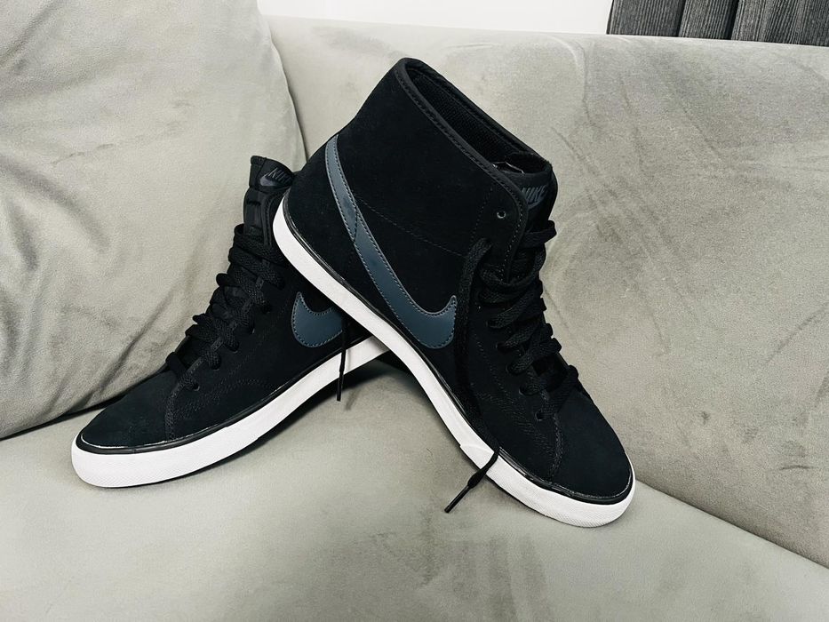 Маратонки Nike 44 номер