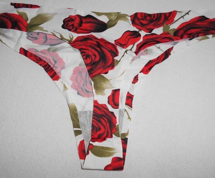 Дамски Прашки   Т-образен гръб   Роза