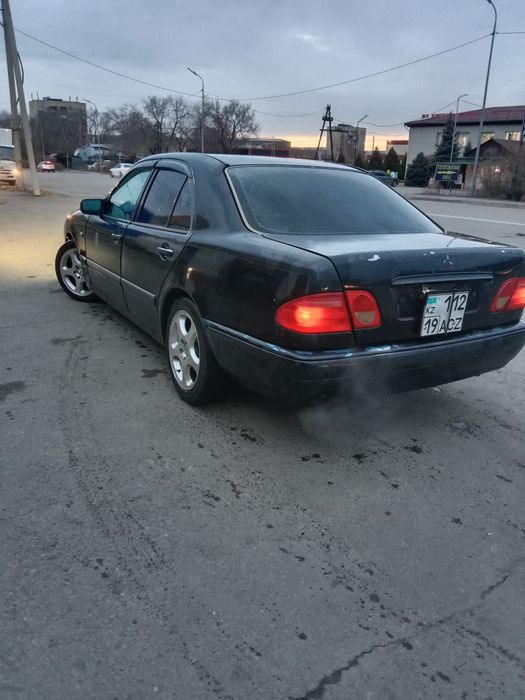 Продам лупаты мерс объем 2.8