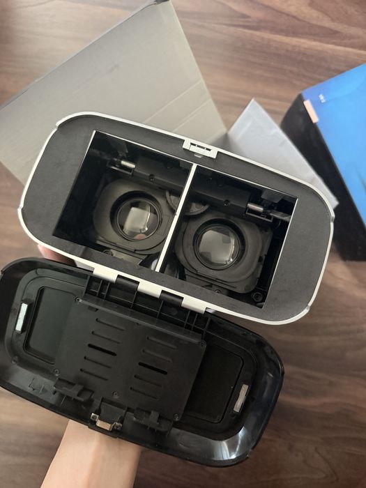 Чисто нови очила за виртуална реалност A+ VR 2