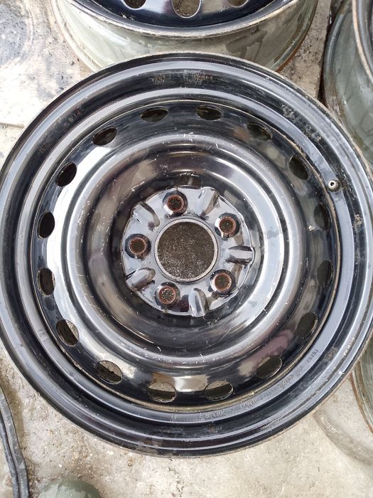 Продам диски на тойота