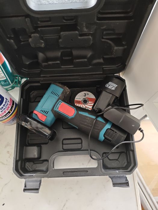 Мини болгарка аккумуляторная 12V (угловая шлифмашина) + кейс