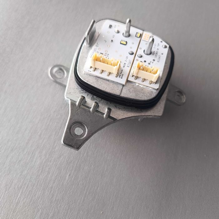 Модул дневни светлини Infiniti QX30 Q30, B010390-B  B010391-B