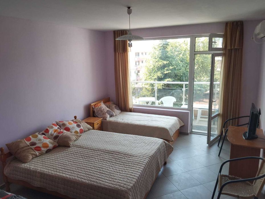 Дава се под наем Едностаен апартамент в Поморие - 50 кв.м за 235 € - Снимка #3