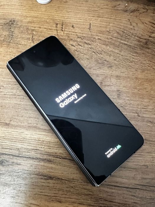 Samsung galaxy fold 4 512gb