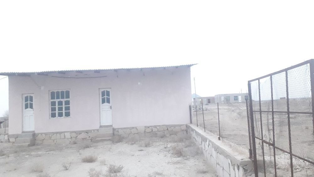 Barcha yashash sharoitlariga ega tayyor uy-joy sotiladi