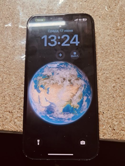 Продаеться Iphone 13. 128 gb.