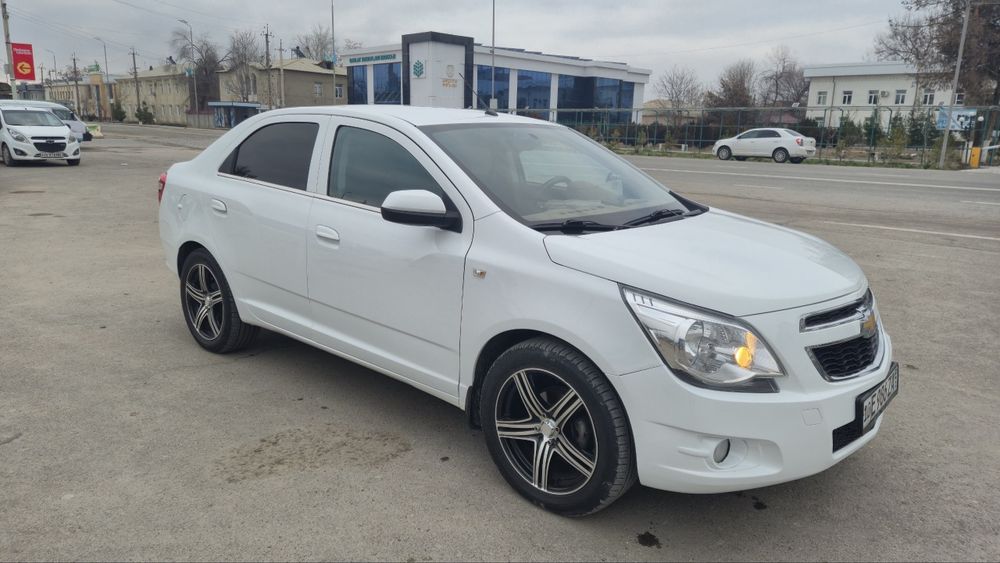 Chevrolet Cobalt avtomat 
2022-yil
P