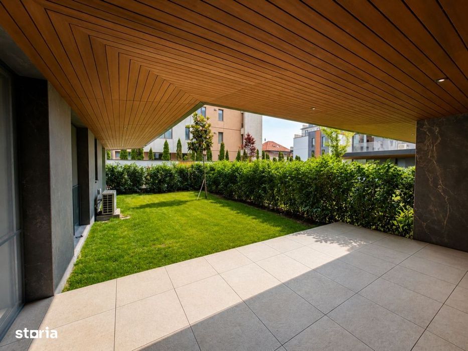 Apartament exclusivist cu 4  camere și grădină / 2 locuri de parcare
