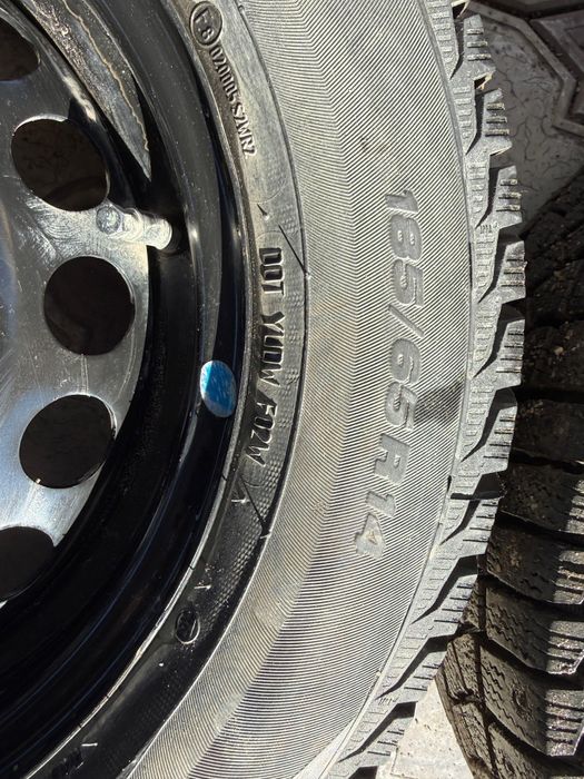 Продам зимние балонны R14 185/65