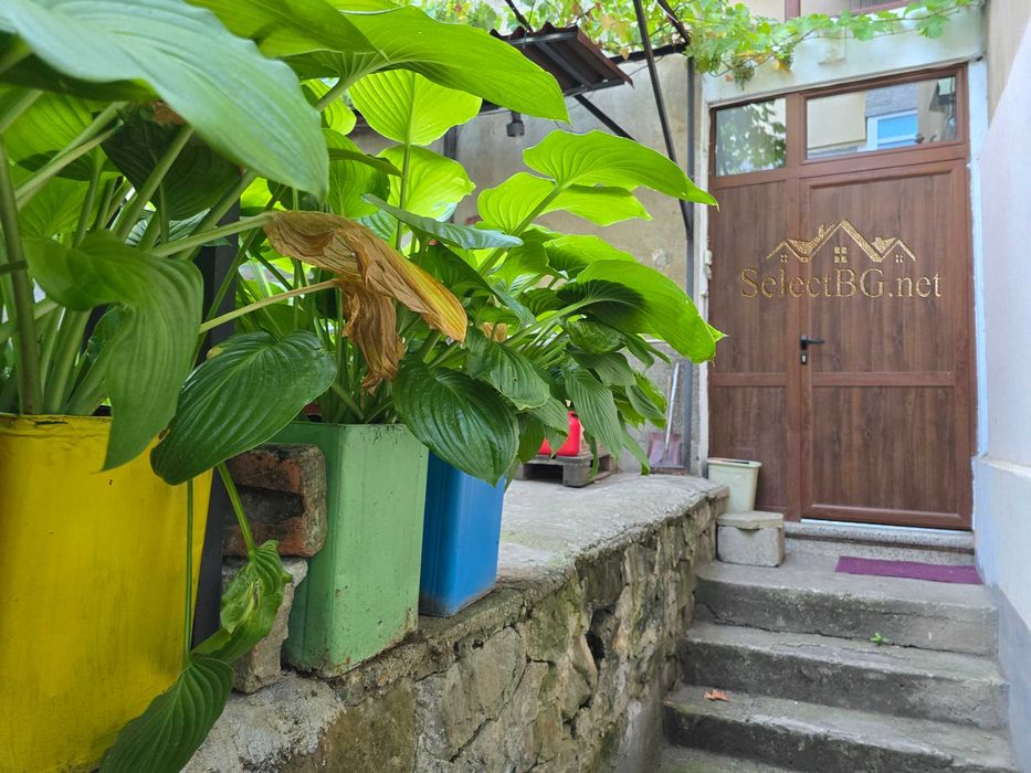 Продава се Къща в Велико Търново, Център - 159 кв.м за 1541 €/кв.м - Снимка #17