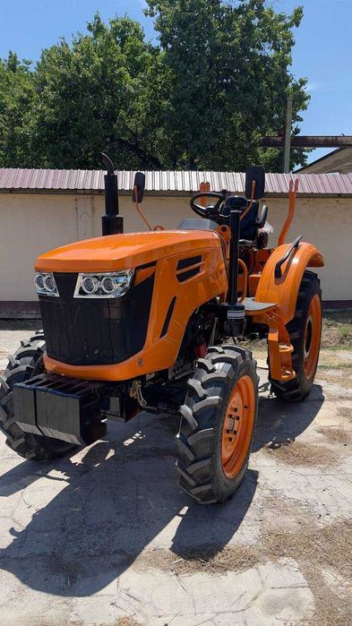 Traktor Chimgan GD 304