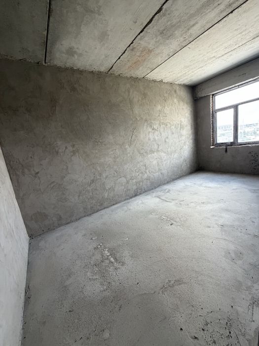 2 хонали коробка уй сотилади. Теракзор