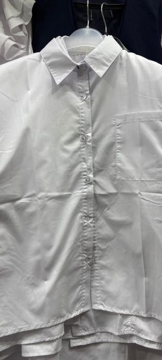 Рубашка и кофталар сатылады