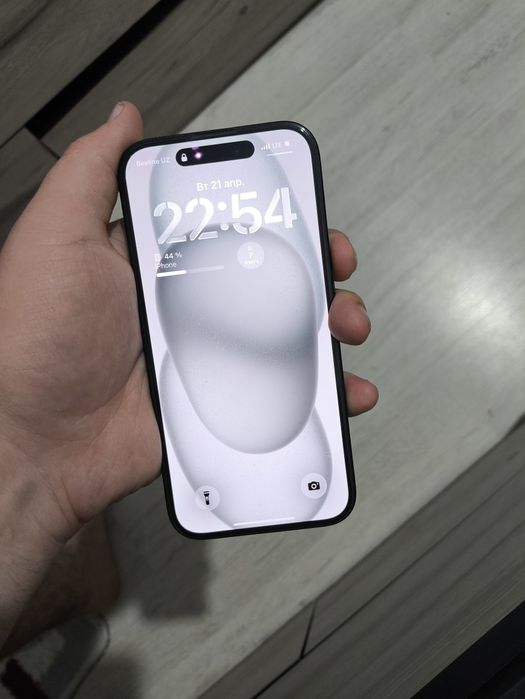 Iphone 15 с коробкой