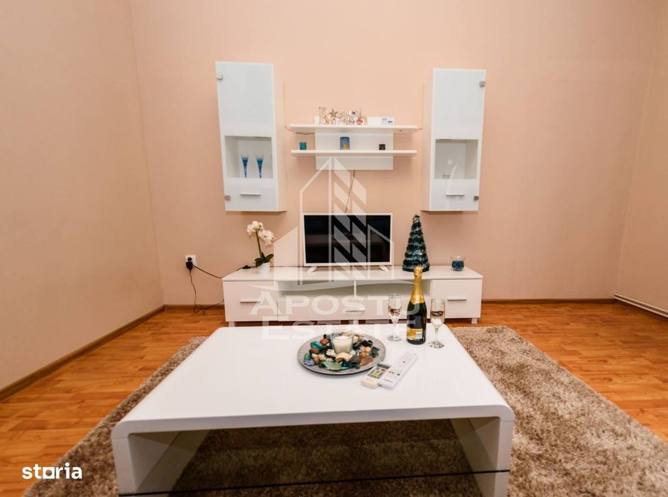 Oportunitate de investitie in Piata Unirii in cladire reabilitata — fotografia 3
