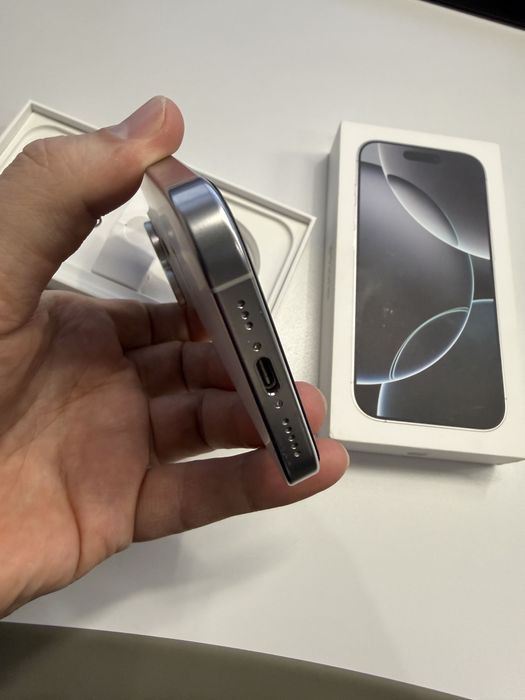 iPhone 16 Pro 256 Gb