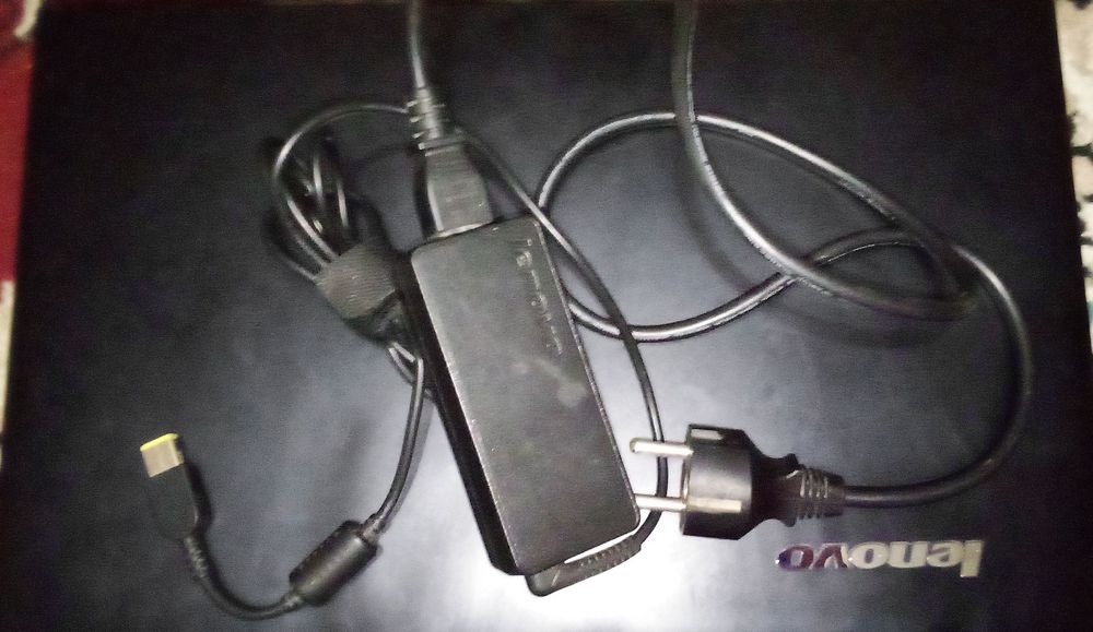 Ноутбук   Lenovo