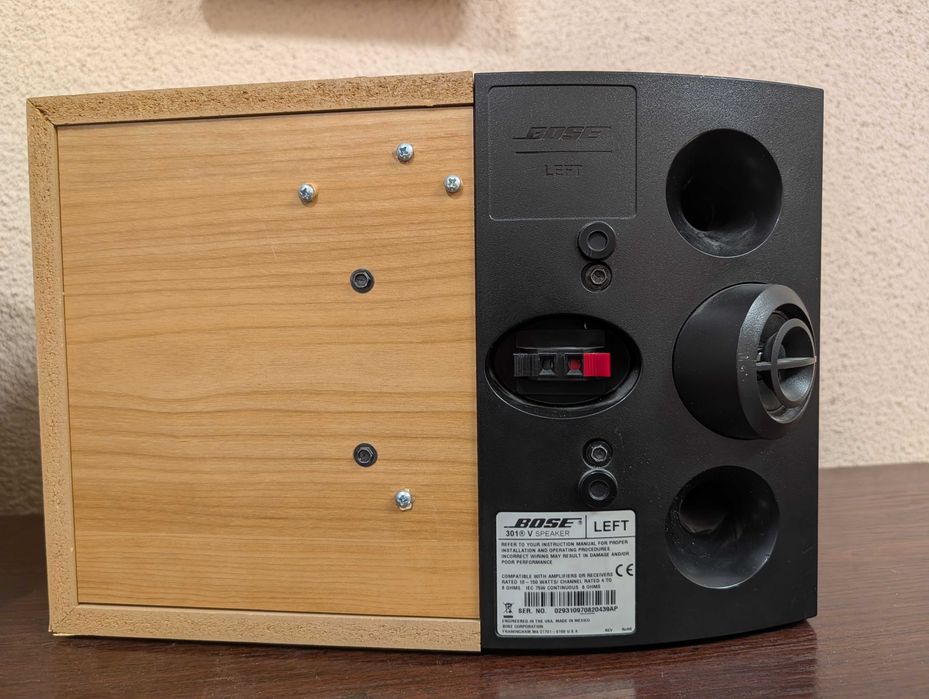 BOSE 301  Series V тонколони. В отлично състояние.