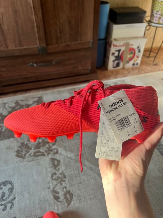 продаю бутсы adidas