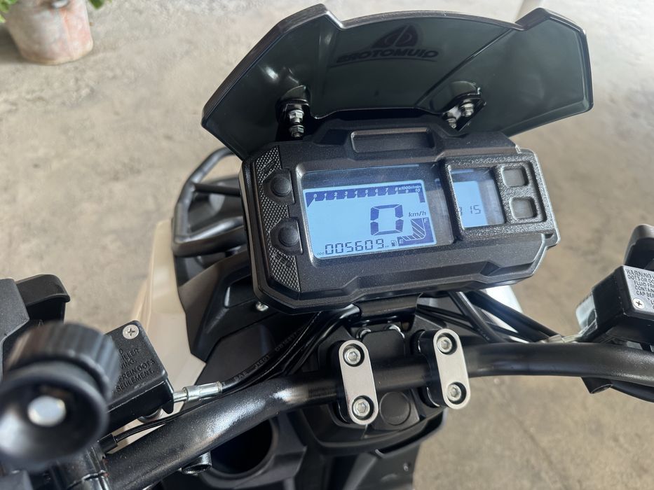 Tank skuteri sotiladi