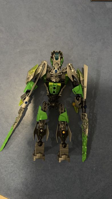 Продам Lego Bionicle (Оригинал Лего Бионикл)