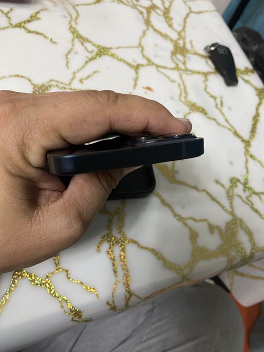iPhone 13 128 Gb без ремонта Плата ауыстру керек