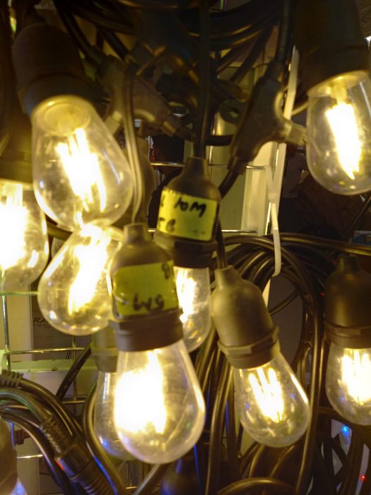 Ghirlanda gradina/terase/balcon. 220v.  Se imbina. Diverse marimi. Noi