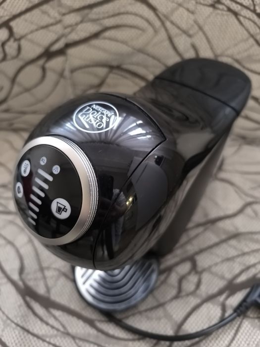 Кафемашина Dolce Gusto Genio