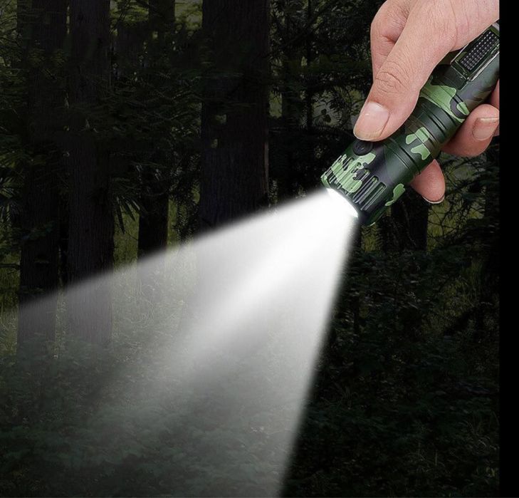 Плазмена запалка водоустойчива с фенер и компас тактическа туризъм лов