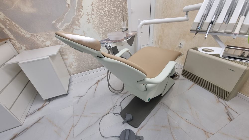 Стоматологичен стол Aria