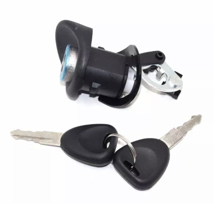 Butuc s portbagaj haion incuietoare Dacia Logan,Renault Twingo