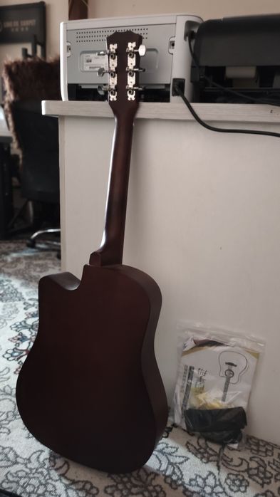 Gitara. Holati yaxshi