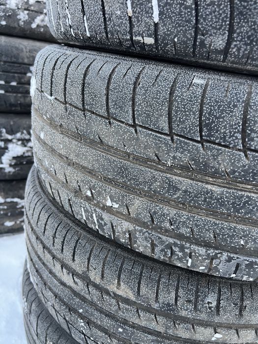 Продам летние шины 225/45/19