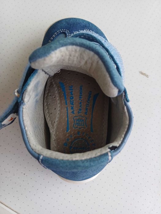 Детски обувки Primigi номер 20