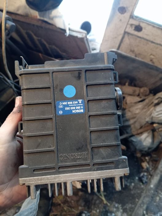 Ауди 100 с3 блок управления, и разные