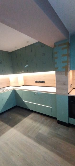 Мебели по поръчка