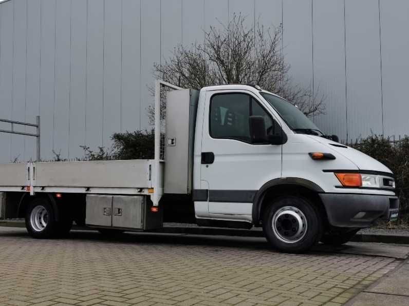 Jante noi 16 Iveco Daily 65C pe punte dubla 6x205