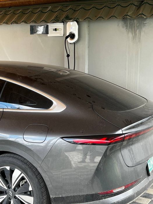 7 KWT zaryadnik ustanovkasi va servis xizmati