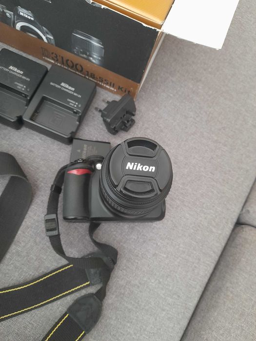 Aparat DSLR Nikon D3100 +Obiectiv 18 140