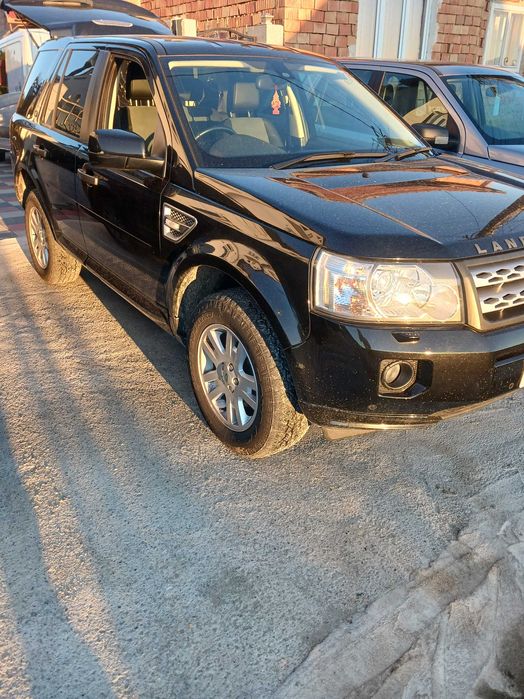 Vind land rover frilander 2.2.4.×4  2012. Adus recent